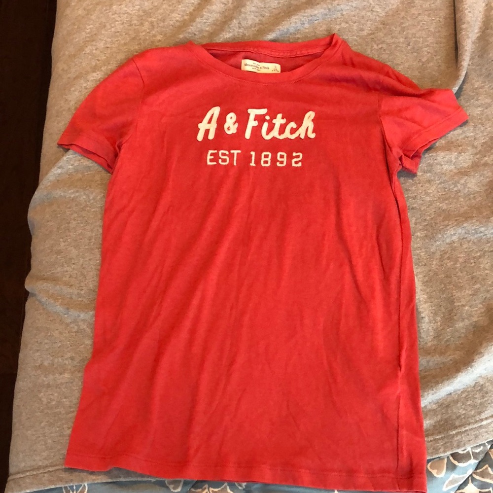 Abercrombie tee